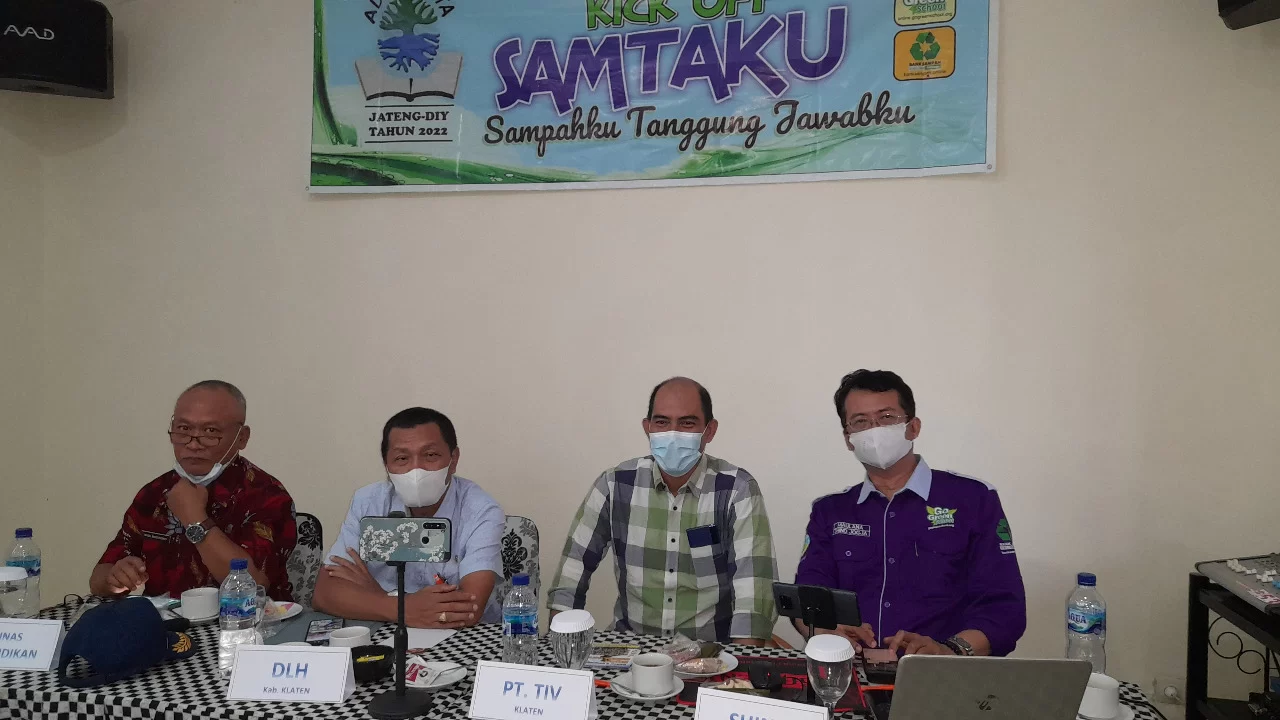 Tangani Sampah, DLH dan PT TI Sosialisasikan GPBLHS