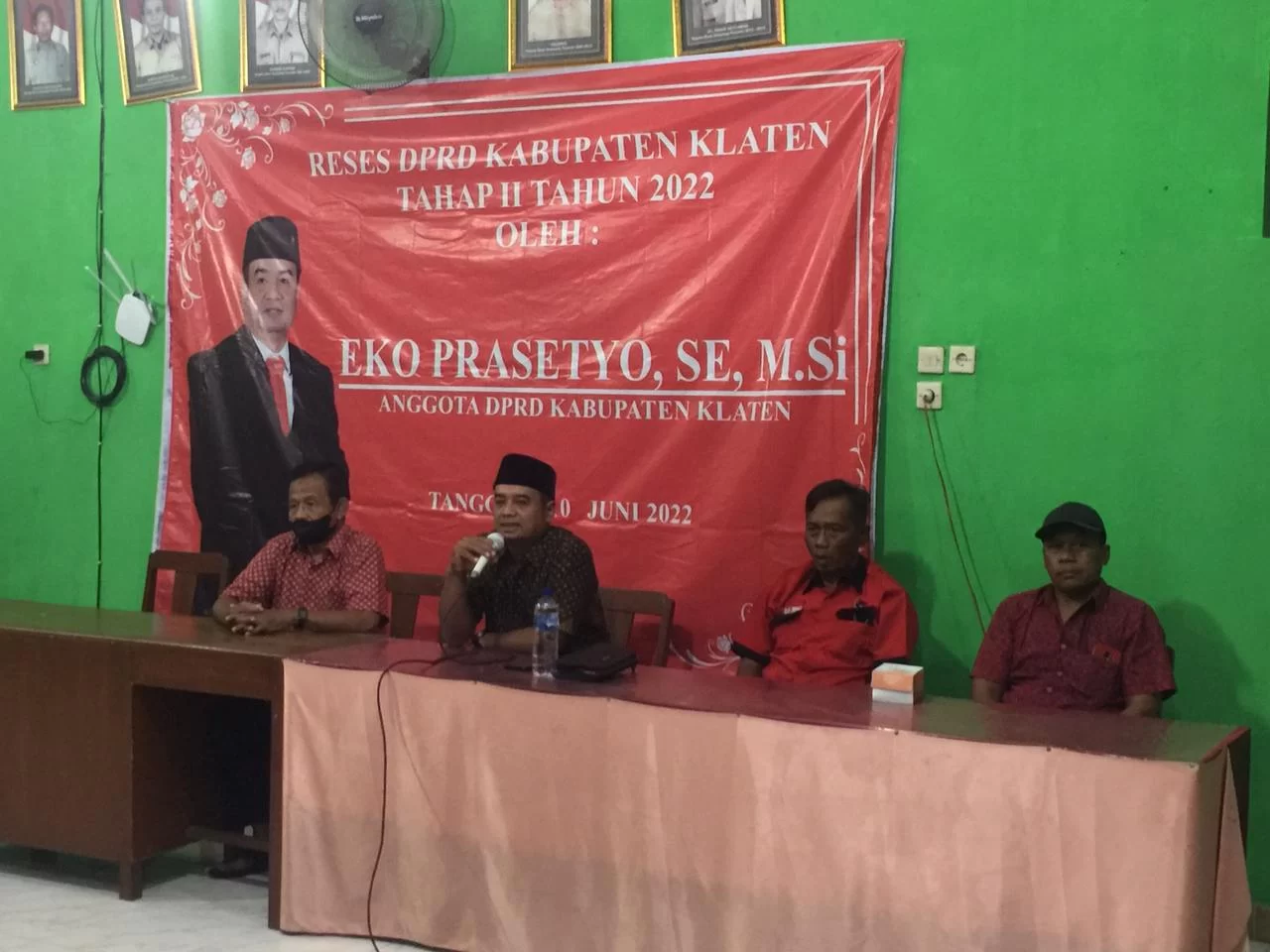 Anggota DPRD F-PDIP, Eko Prasetyo Reses Di Jogonalan Tampung Aspirasi Masyarakat