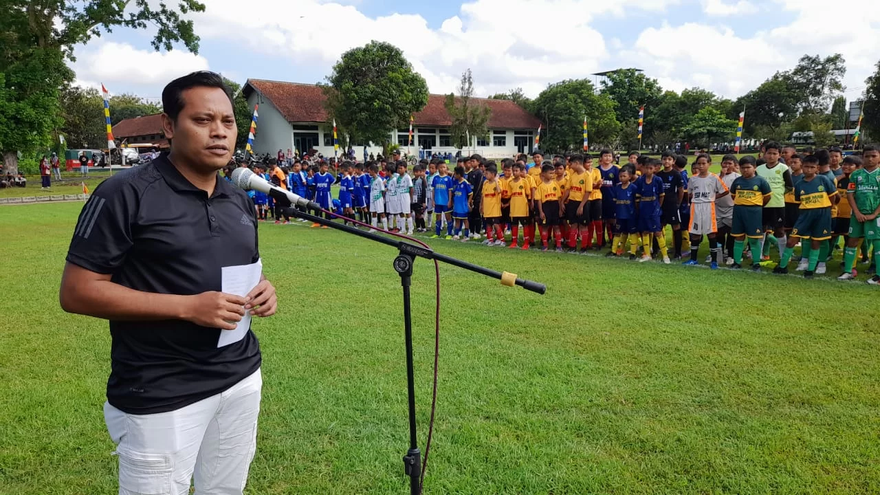 24 Klub SSB Ikuti Festival Sepak Bola Piala Dandodiklatpur Usia 11 Tahun