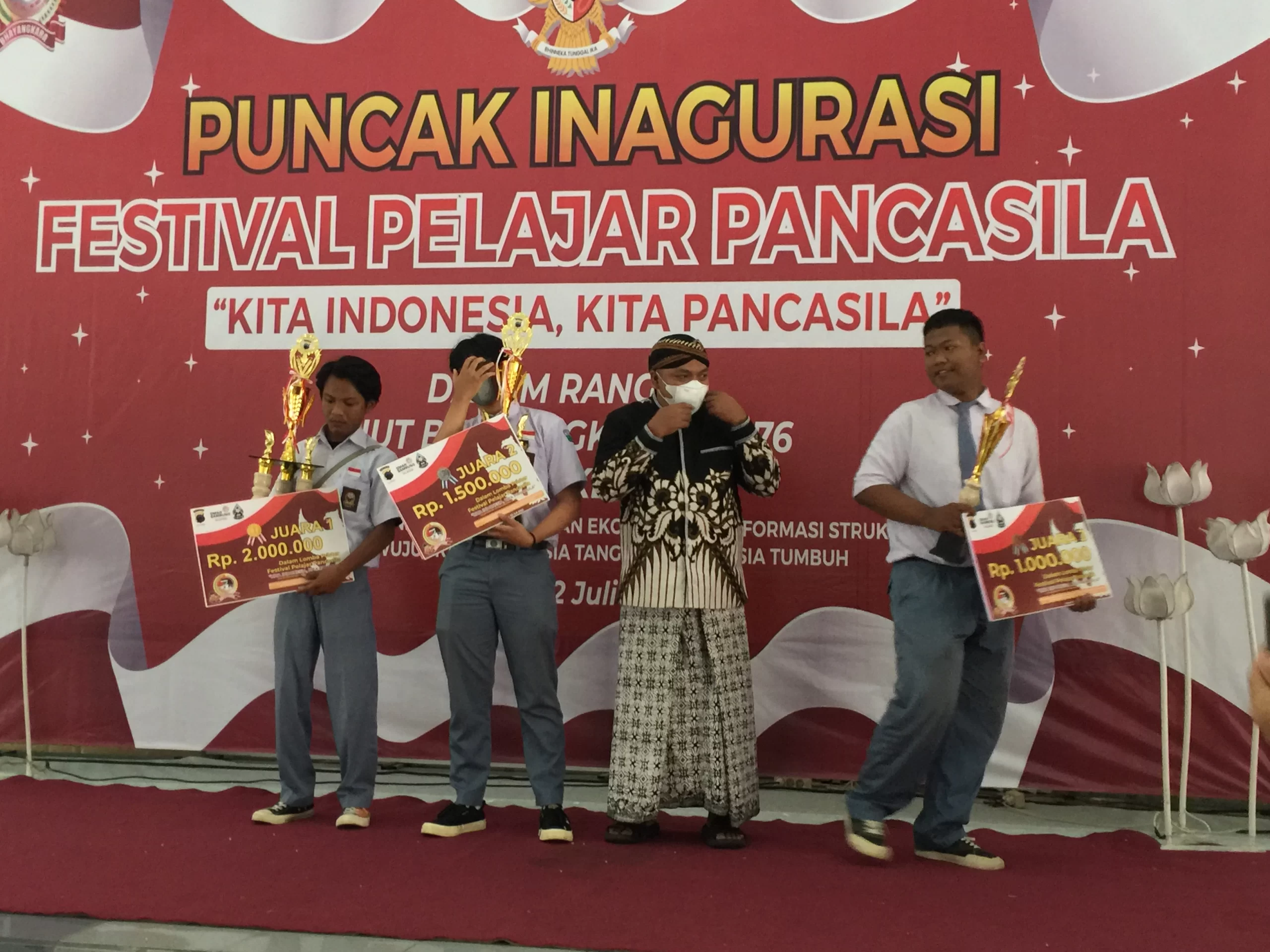 festival pelajar Pancasila dalam rangka HUT Bhayangkara ke 76 dengan tema “ kita Indonesia , kita Pancasila “